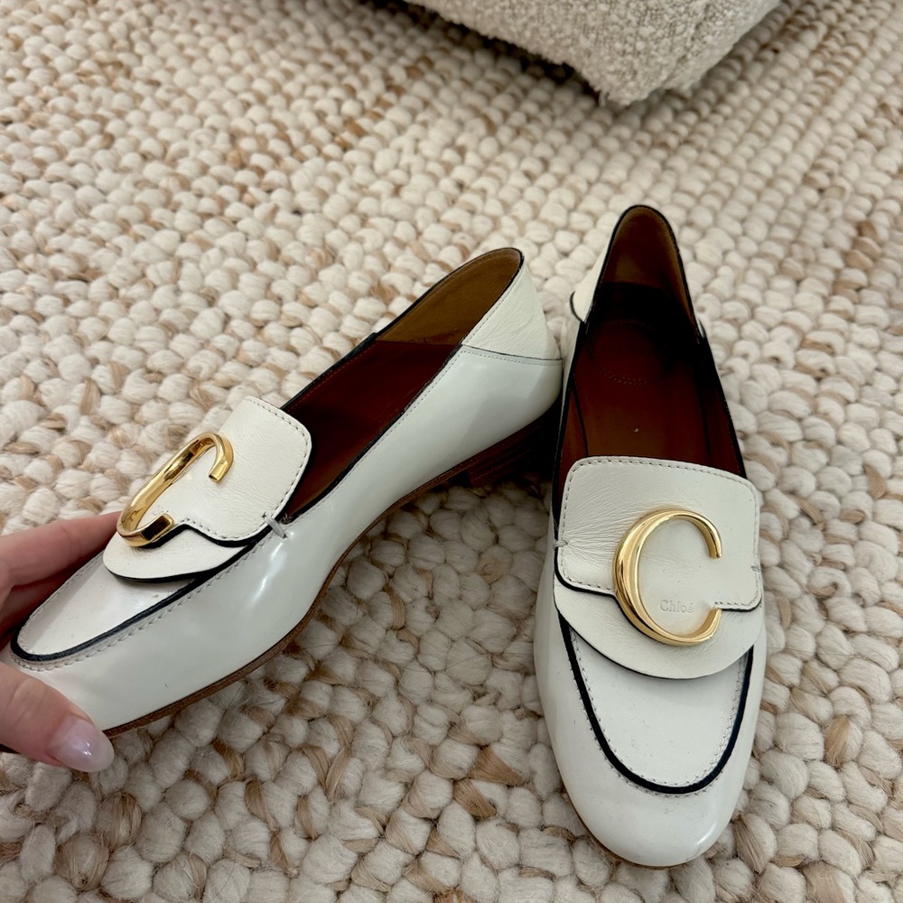 CHLOÉ Vintage Leather Loafers